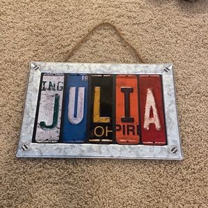 Julia Sign